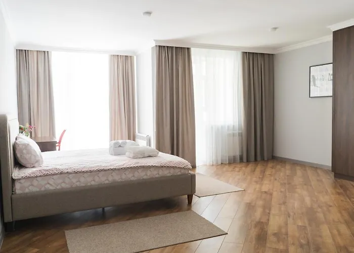71 East Apart Hotel