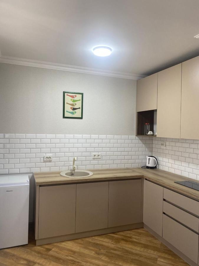 Apartment 71 East *
