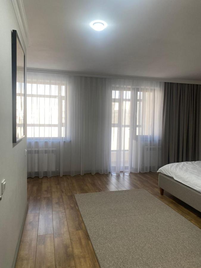 Apartment 71 East